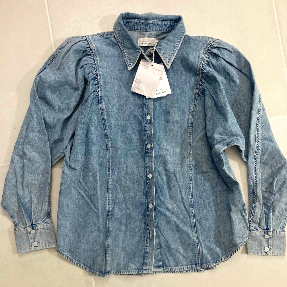 And other stories brand denim shirt. Dolman sleeve silhouette. Size 6.